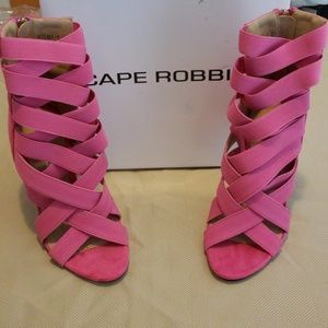 Cape Robbin Fuchsia Wilma-1 Heels Size 6 1/2
